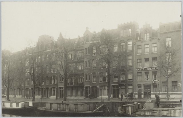 Da Costakade 83A-95, omstreeks 1930.