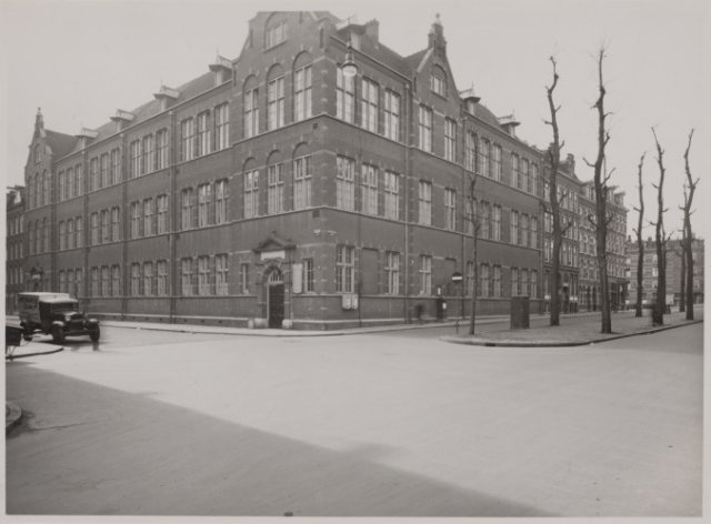 Da Costastraat 36-38, maart 1940.