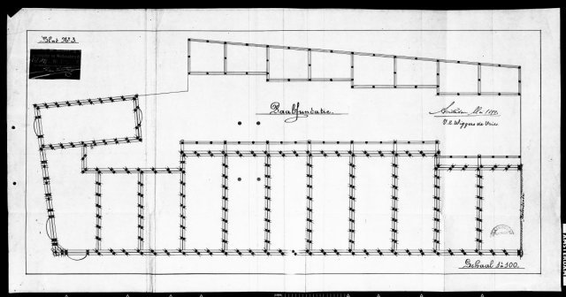 Nassaukade 154-164 op de hoek met de Allard Piersonstraat, mei 1899.